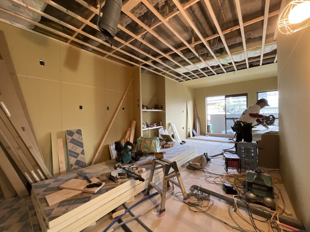 大工工事の様子 