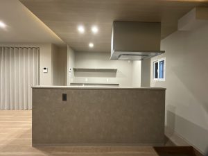 リノベーション後のキッチン空間