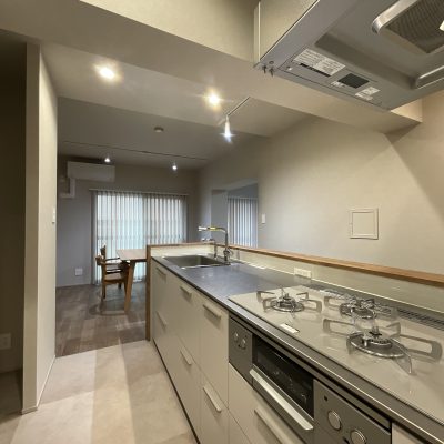 リノベーション後のキッチン空間