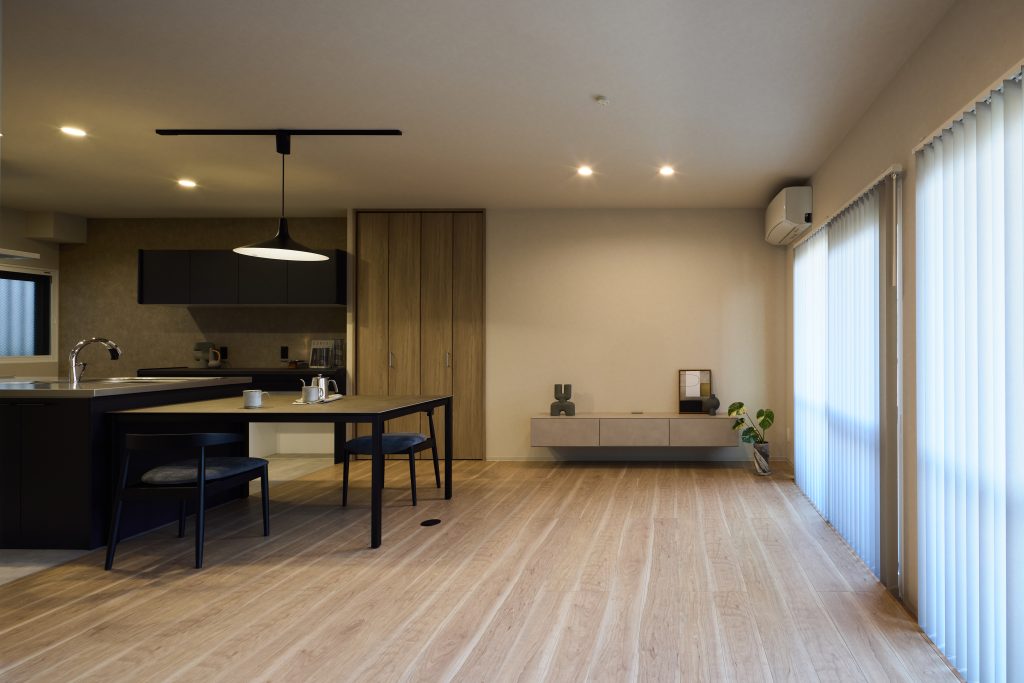 リノベーション後のLDK空間