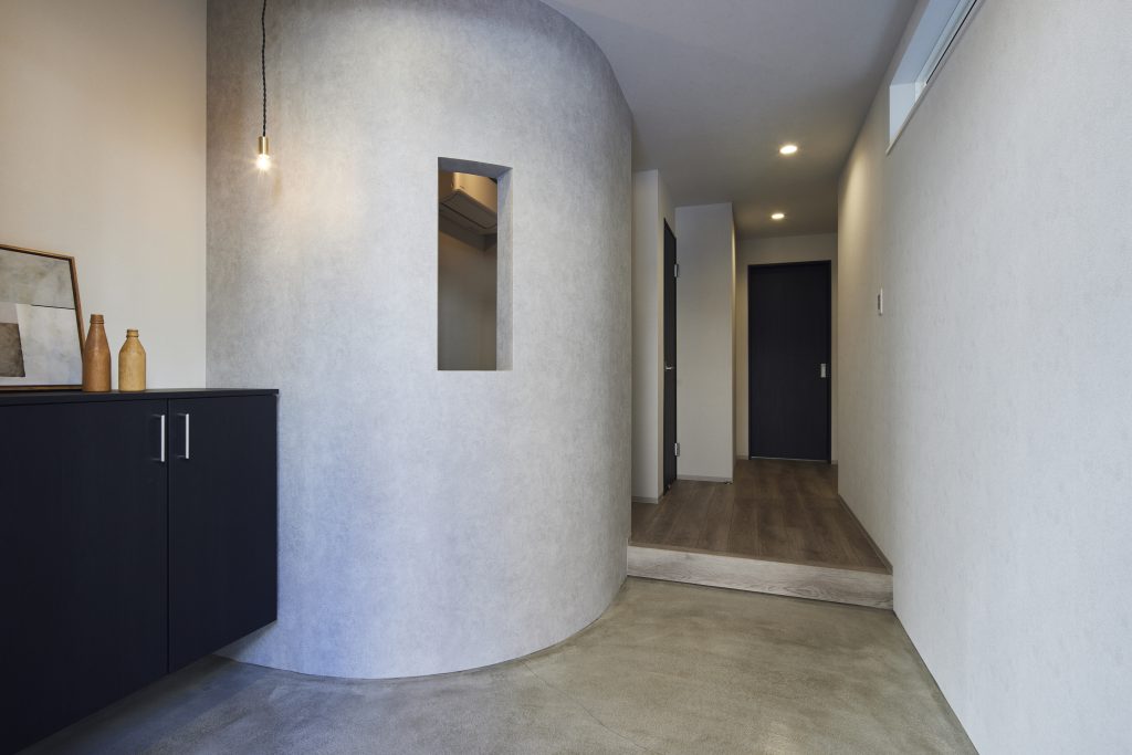 戸建リノベーション後の土間玄関
