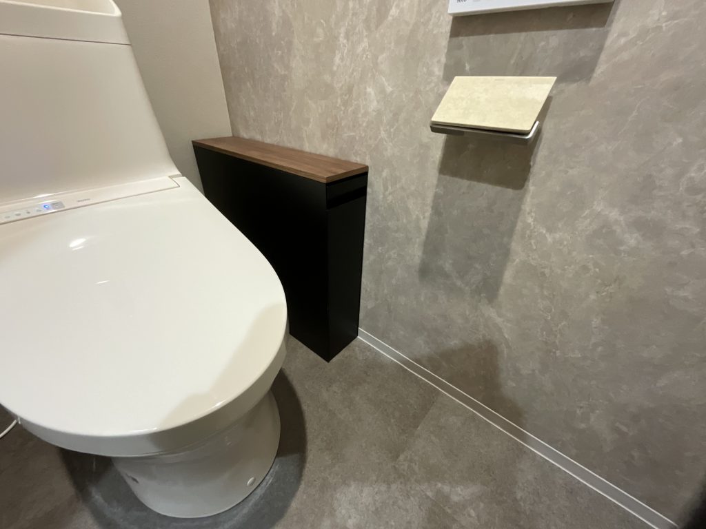 置き型トイレ収納