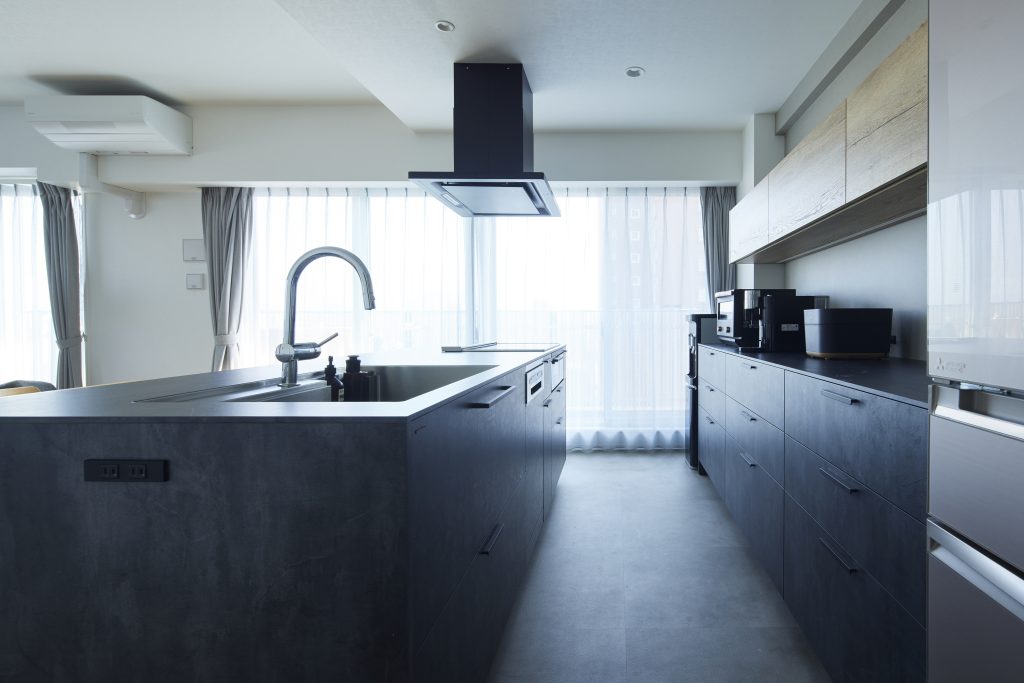 リノベーション後のキッチン空間