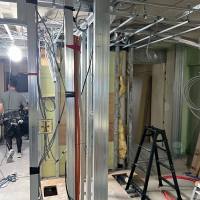 電気工事の様子
